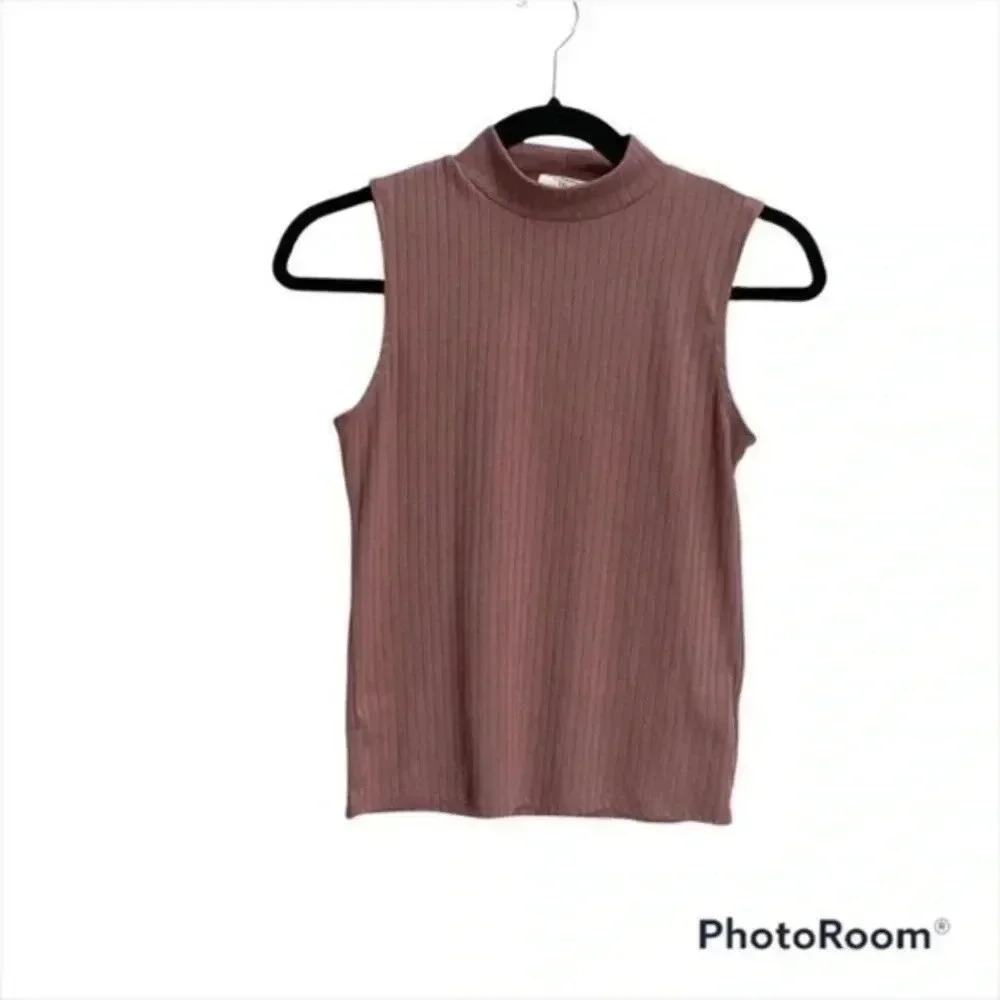 Wandering Dreams sleeveless turtleneck top Small